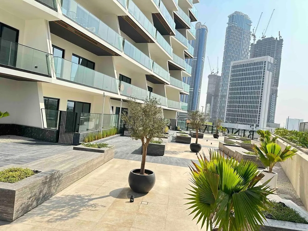 Binghatti Canal With Private Jacuzzi Burj Khalifa View Kings Dubai 0*,  United Arab Emirates